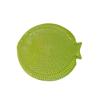Prato decorativo verde em forma de peixe