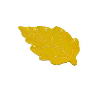 Prato amarelo decorativo em forma de folha