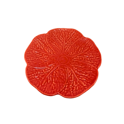 Prato em cerâmica vermelho com textura em forma de flor