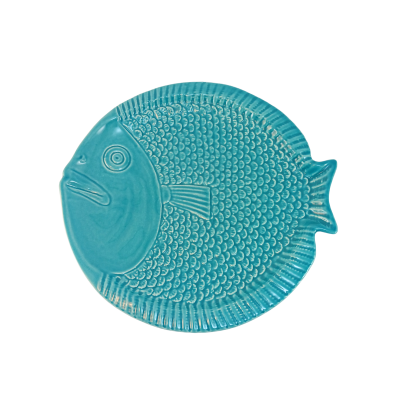 prato azul em forma de peixe texturizado em cerâmica