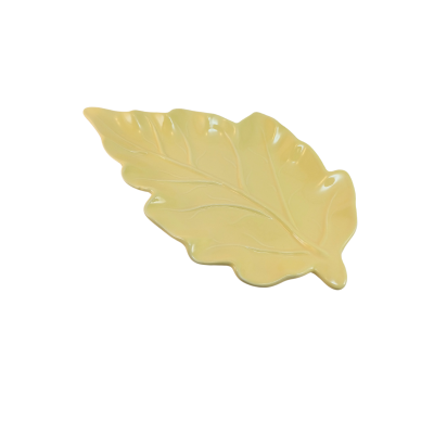 Prato decorativo amarelo em forma de folha, texturizado