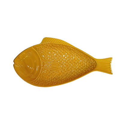 Prato amarelo em forma de peixe, cerâmica com relevo de escamas