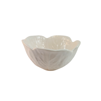 Taça bowl branca de cerâmica com padrão de folhas texturizadas