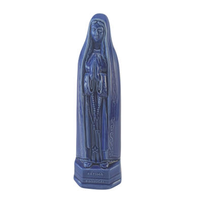 Estátua azul em cerâmica de Nossa Senhora de Fátima com rosário e base hexagonal