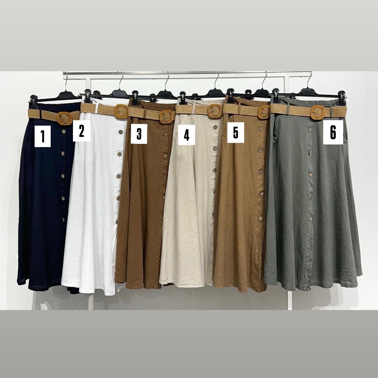 Seis saias midi com botões frontais e cinto com fivela redonda de madeira em várias cores