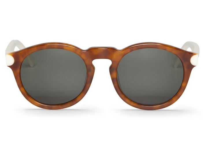 Óculos de sol redondos castanhos com lentes escuras e hastes brancas