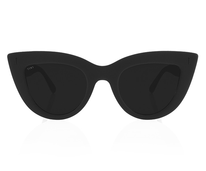 Óculos de sol pretos com armação felina