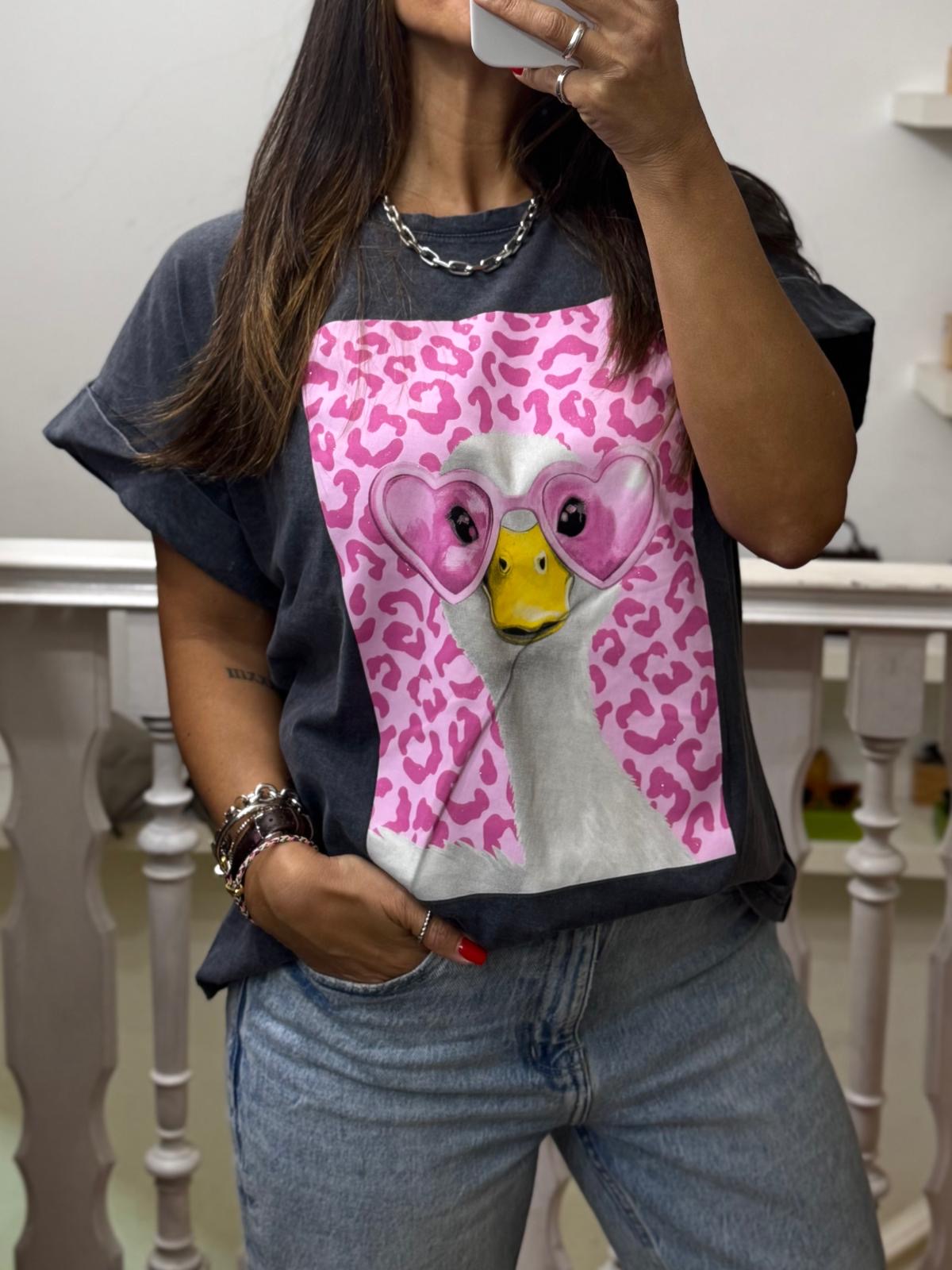 T-shirt cinzenta com estampa de pato com óculos de coração cor-de-rosa e padrão animal print