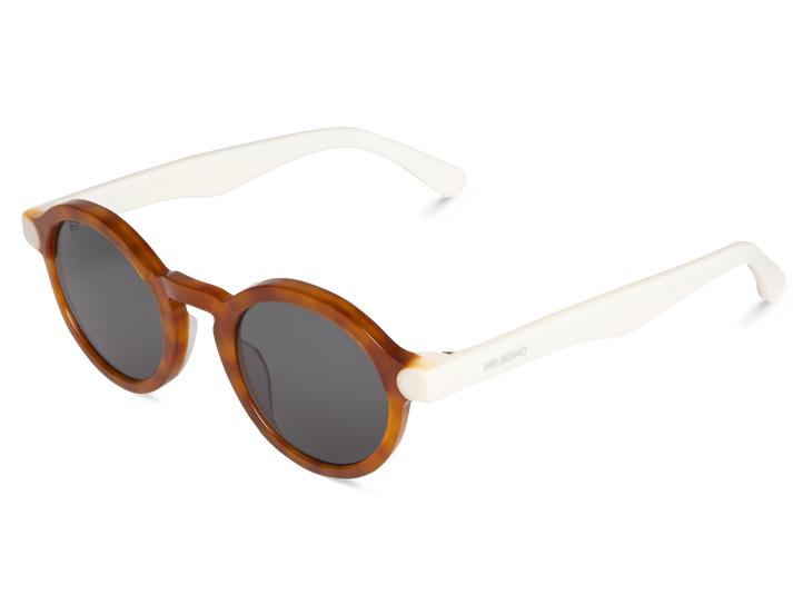 Óculos de sol castanhos e brancos com lentes redondas escuras