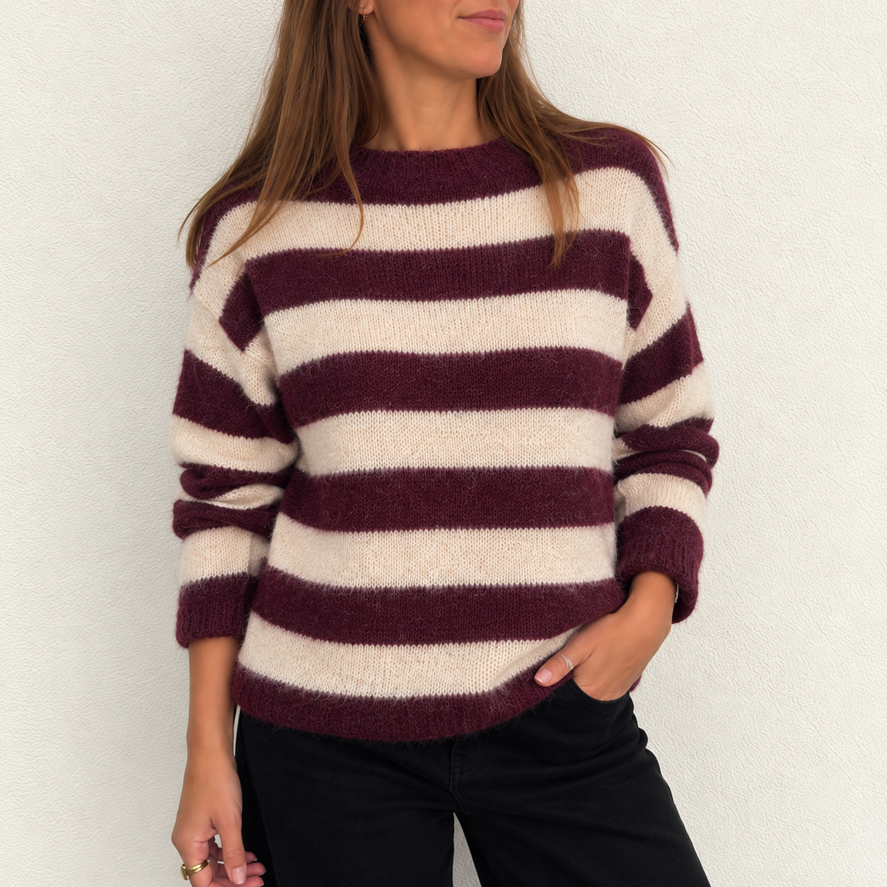 Camisola de malha às riscas bordeaux e creme