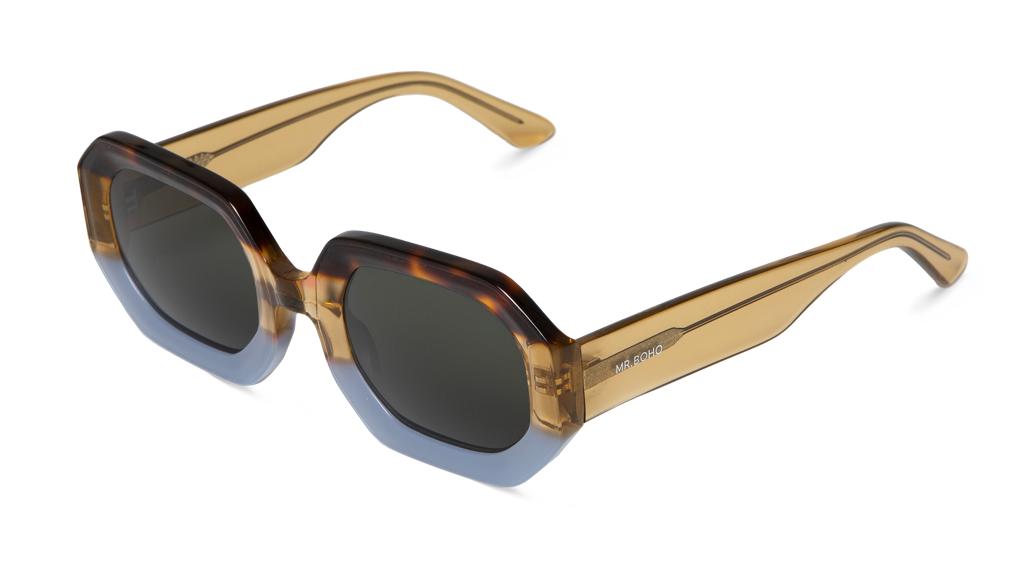 Óculos de sol retangulares castanhos com lentes escuras e inscrição PRADA nas hastes