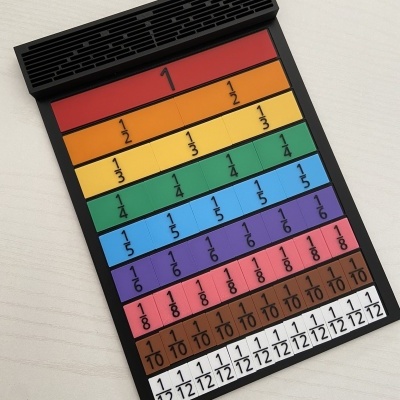 Conjunto de blocos coloridos com frações para aprendizagem