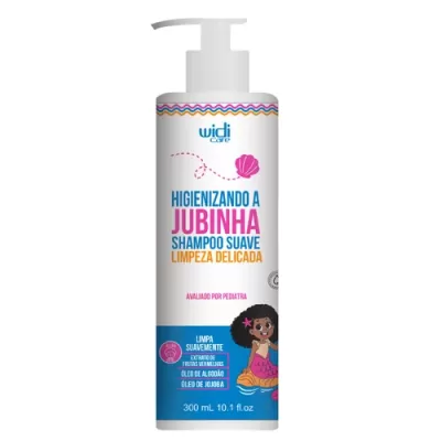 Frasco branco de shampoo suave com doseador e rótulo colorido