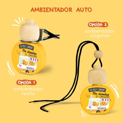 Ambientadores auto amarelos com tampa de madeira e rótulo colorido