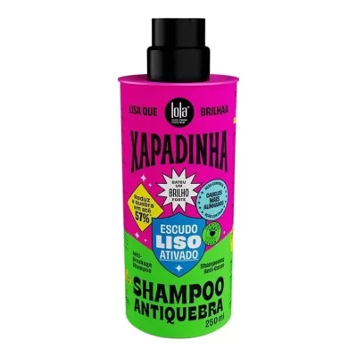 Frasco colorido de shampoo antiquebra Xapadinha de 250 ml da Lola.