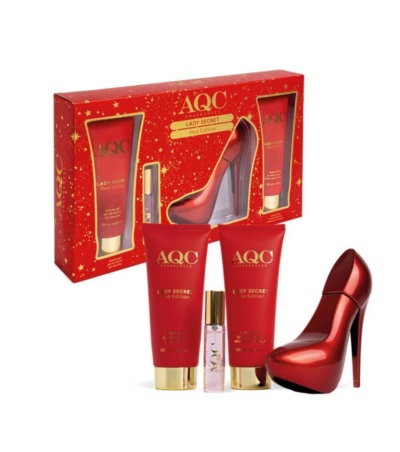 Conjunto de fragrâncias AQC Lady Secret Red Edition com gel de duche, loção corporal, perfume em embalagem vermelha e dourada, frasco em forma de sapato alto vermelho.