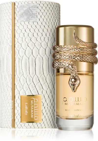 Frasco de perfume dourado com serpente decorativa e caixa branca texturizada.