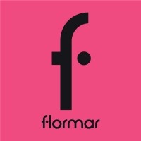 Logótipo Flormar preto em fundo rosa