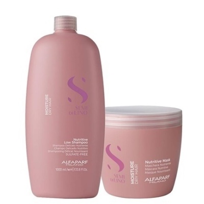 Conjunto shampoo e máscara capilar Alfaparf Semi di Lino Moisture rosa.