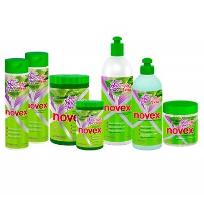 Produtos Novex Super Babosa Aloe Vera em embalagens verdes e roxas