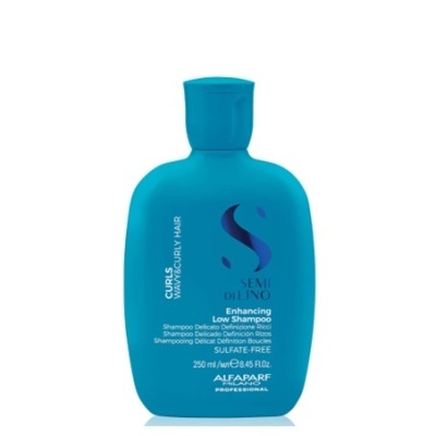 Frasco azul de shampoo Semi Di Lino Enhancing Low Shampoo 250 ml