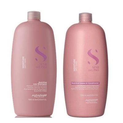 Dois frascos rosa de champô e condicionador Alfaparf