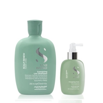 Conjunto de shampoo e produto capilar em embalagem verde claro com texto branco e cinza