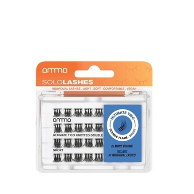 Conjunto de pestanas individuais AMMO Sololashes em embalagem plástica transparente com rótulo laranja e branco