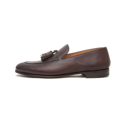 https://www.misterman.com.pt/product/loafers-castanhos-entrelacados