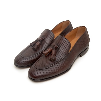 https://www.misterman.com.pt/product/loafers-castanhos-entrelacados