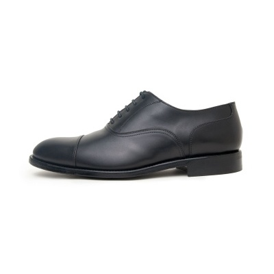 https://www.misterman.com.pt/product/sapatos-oxford-pretos