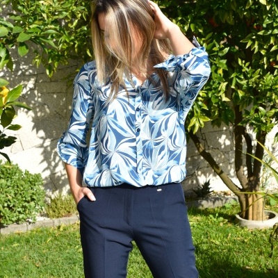 https://www.amelymoda.com/product/blusa-marilia