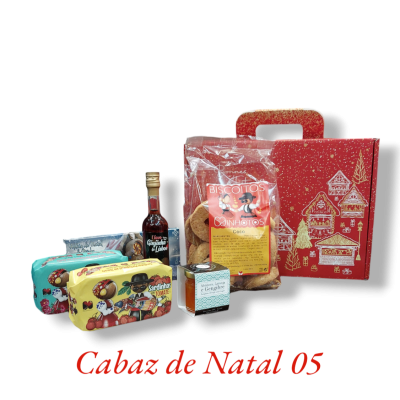 Cabaz de Natal 05 com diversos produtos alimentares e embalagem natalícia vermelha
