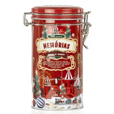 Lata vermelha decorada com tema natalício e texto MEMÓRIAS