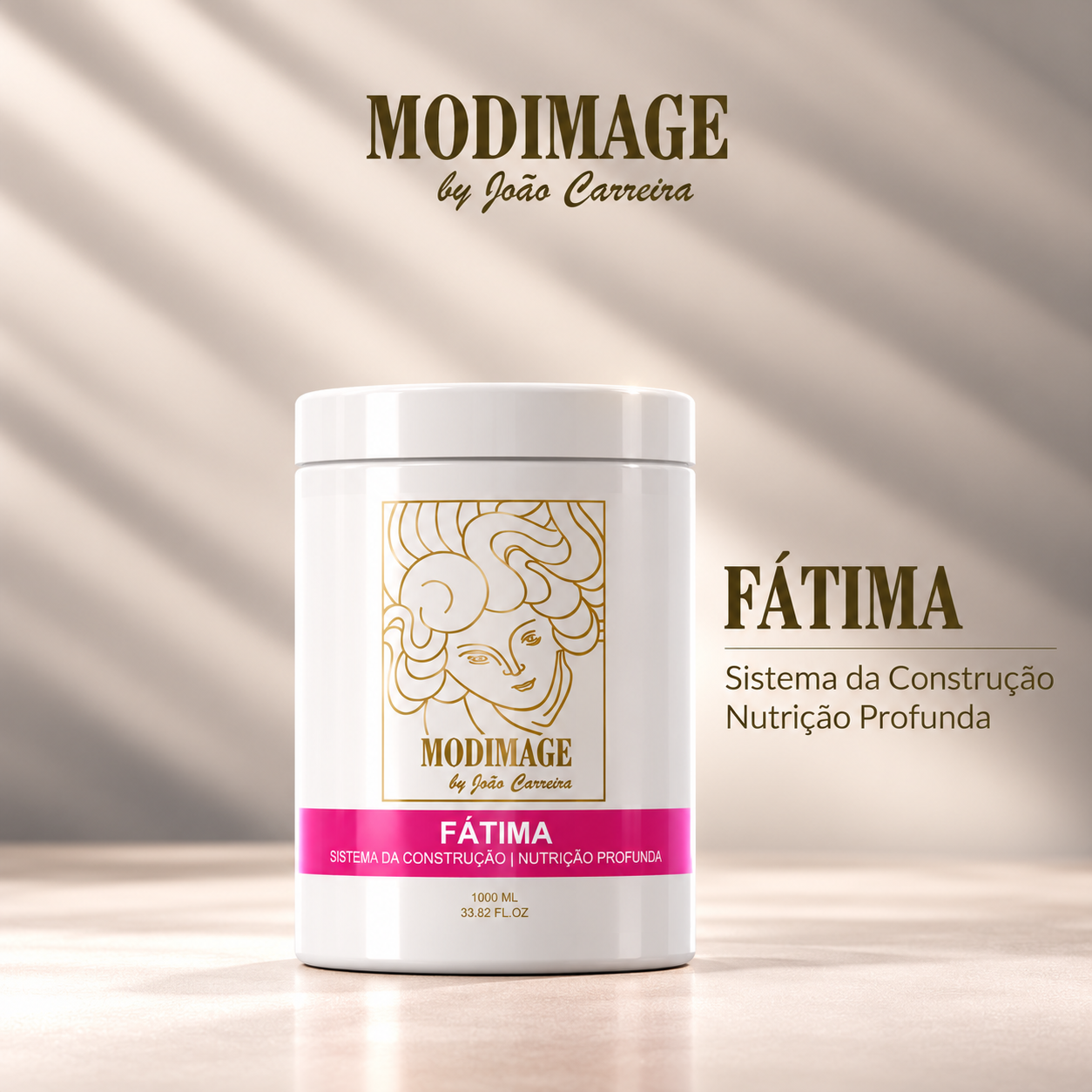 FÁTIMA | Sistema da construção & nutrição profunda Frasco branco MODIMAGE FÁTIMA com etiqueta rosa e dourada sobre fundo bege com sombras.