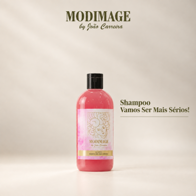 Frasco plástico rosa de shampoo MODIMAGE com tampa preta e rótulo rosa com rosto feminino e texto