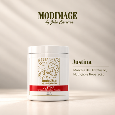 Recipiente branco de máscara de hidratação Justina da MODIMAGE sobre fundo bege com texto explicativo