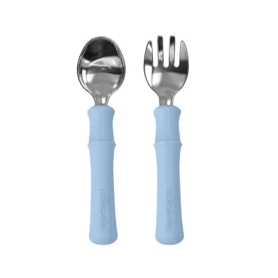 Conjunto de talheres com colher e garfo com pegas azuis