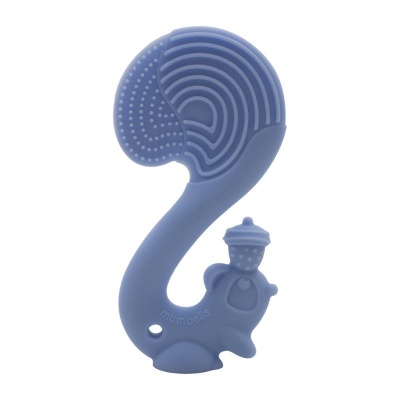 Chupeta de silicone azul com textura ondulada e figura humana na base