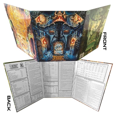 Tela de jogo com arte colorida de fantasia e texto preto e branco detalhado no verso