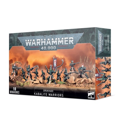 Caixa Warhammer 40.000 Drukhari Kabalite Warriors com 10 miniaturas em cenário rochoso