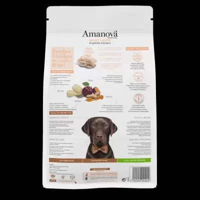 Embalagem de ração Amanova para cães com frango e vegetais
