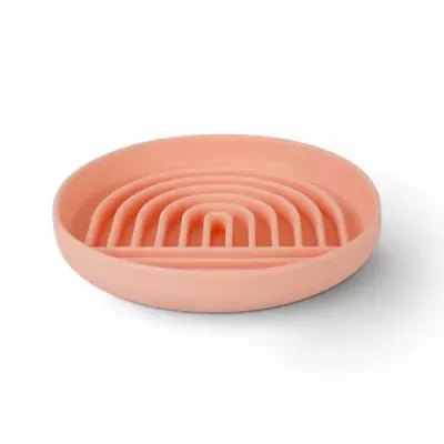 Saboneteira redonda cor de pêssego com relevo de arco-íris