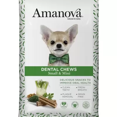 Embalagem do produto Amanova Dental Chews para cães pequenos com design branco e verde