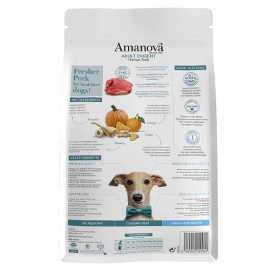 Embalagem de ração para cães Amanova com ilustrações de ingredientes e cão