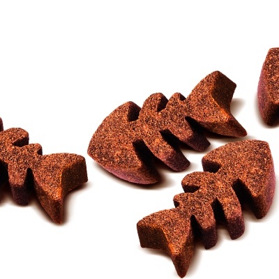 Brinquedos para cães em forma de espinha de peixe castanho avermelhado 