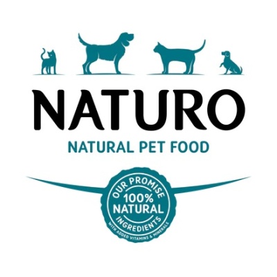 Logotipo NATURO comida natural para animais com selo 100% ingredientes naturais