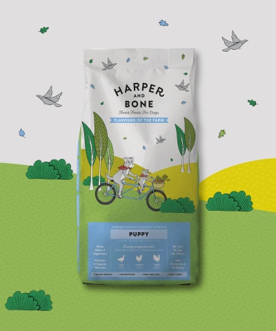 Embalagem de ração para cachorros HARPER AND BONE com ilustração de cães em bicicleta