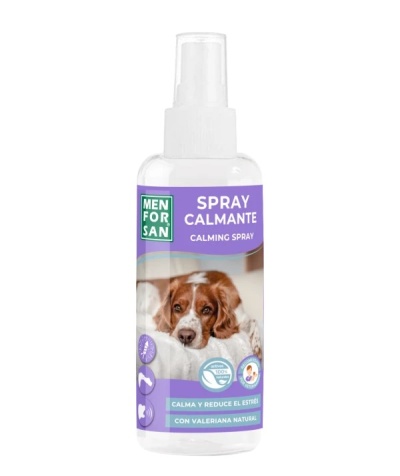 Frasco de spray calmante para cães com etiqueta roxa e imagem de cão