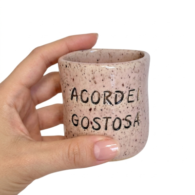 https://www.motiveceramica.com/product/copinho-acordei-gostosa-rosa-nude